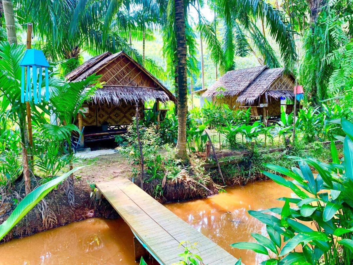 Lantacoconutgardenbungalow Apartamento Ko Lanta Exterior foto